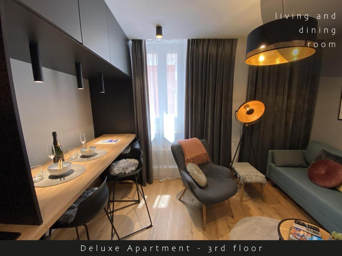 Rooftop Apartment *